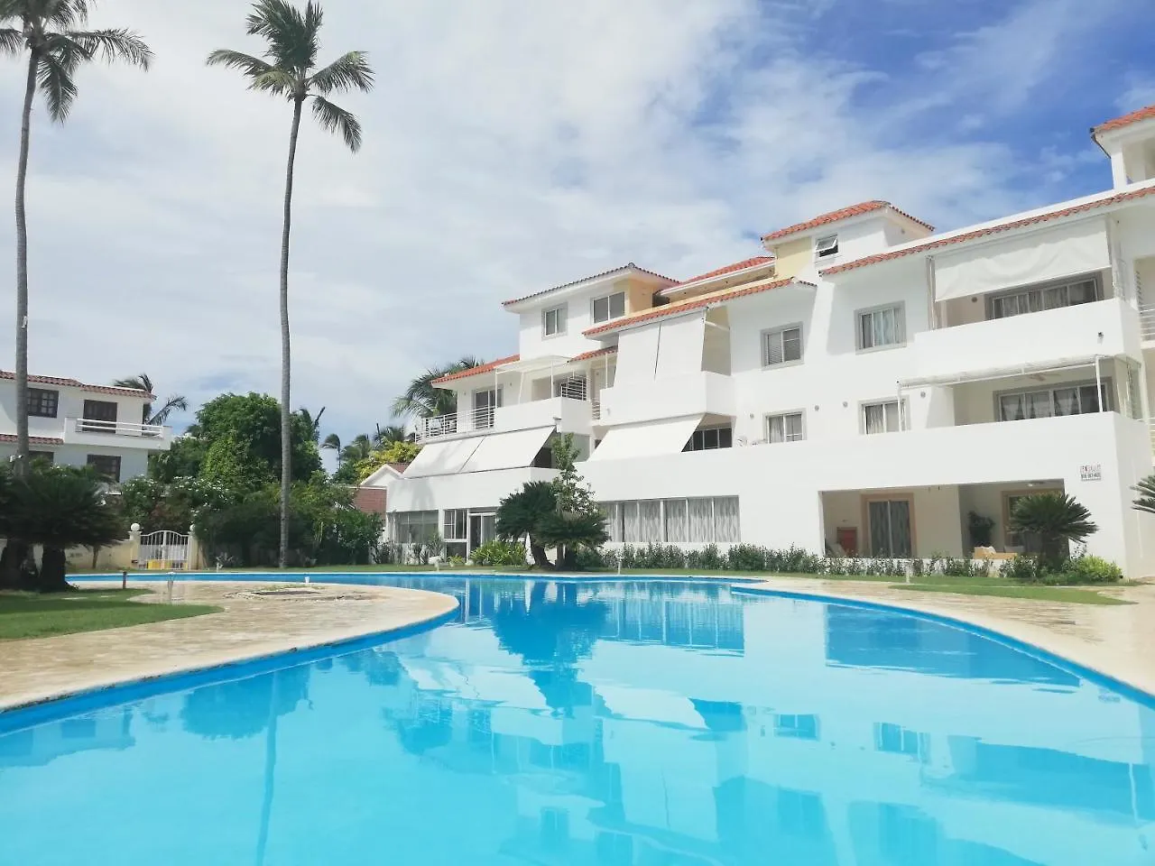 Las Terrazas Vip Pool Beach Club & Spa Punta Cana